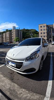 PEUGEOT 208 1.2 ACTIVE PACK 12V FLEX 4P MANUAL PEUGEOT 208 1.2 ACTIVE PACK 12V FLEX 4P MANUAL